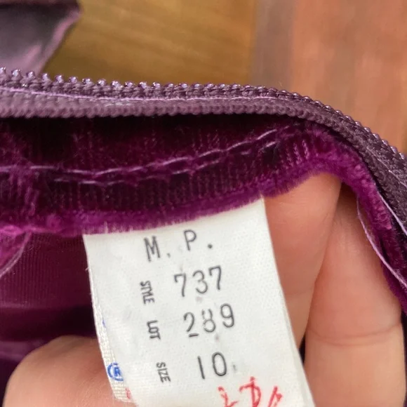 Vtg ILGWU Union Made Double-Ballon Sleeve Velvet Taffeta Prom Dress (70’s) - Picture 9 of 9